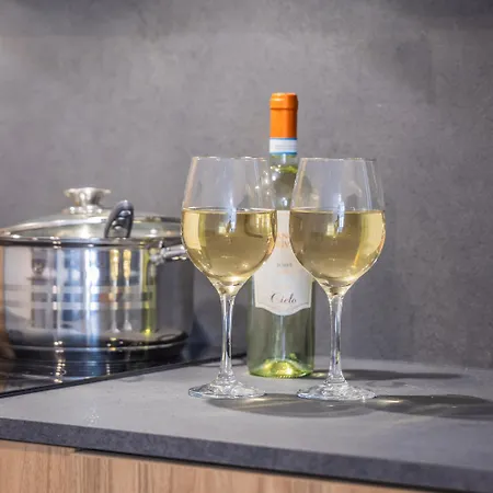 Chic Downtown Hideaway * Msida