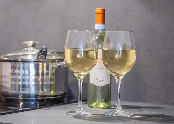 Chic Downtown Hideaway * Msida